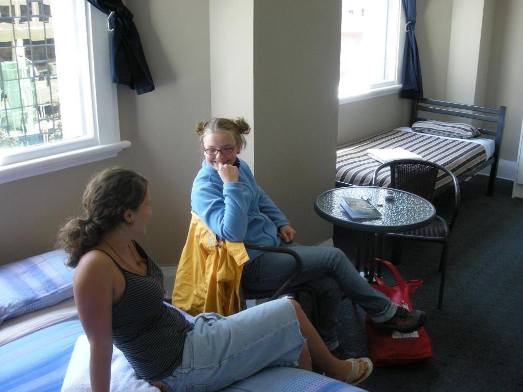 Albergue Surf 'N' Snow Backpackers Auckland Exterior foto
